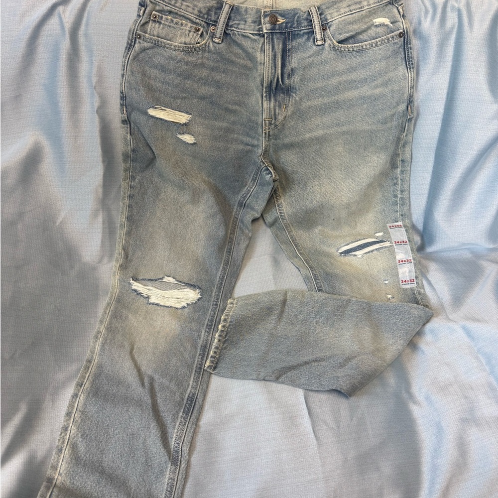 Old Navy Light Wash Straight Tapered Distressed Jeans
